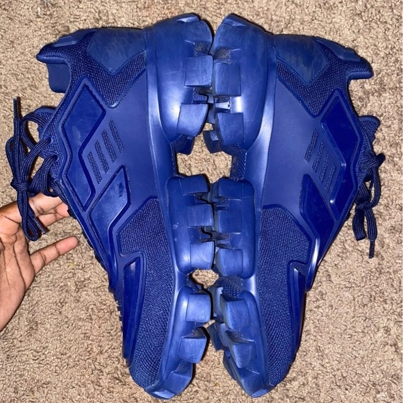 Prada shoes - Picture 3 of 4